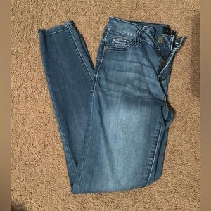 Classic Blue Women's Jeans - Comfortable Slim Fit